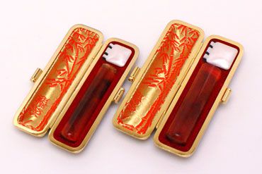 銀行印・認め印セット 琥珀樹脂 銀行印12.0mm【赤-金枠】