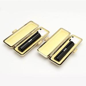 銀行印・認印セット（銀行印13.5mm・認印12.0mm） スリーストーンクリスタル黒水牛【イエロー・ファンシーケース付】