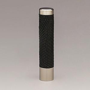 チタン印鑑/認め印 革張りリザードチタン（黒） 12.0mm
